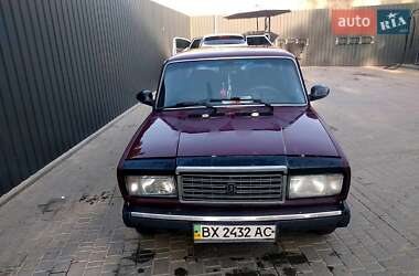 Седан ВАЗ / Lada 2107 2005 в Каменец-Подольском
