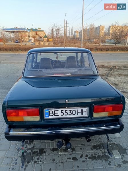 Седан ВАЗ / Lada 2107 2005 в Южноукраинске