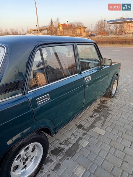 Седан ВАЗ / Lada 2107 2005 в Южноукраинске