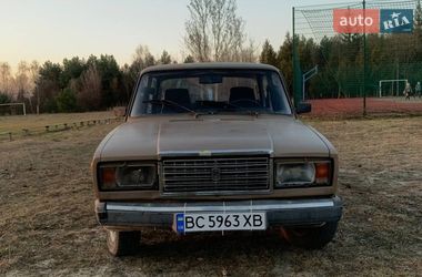 Седан ВАЗ 2107 1989 в Старичах