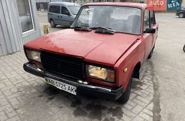 Седан ВАЗ 2107 1990 в Виннице