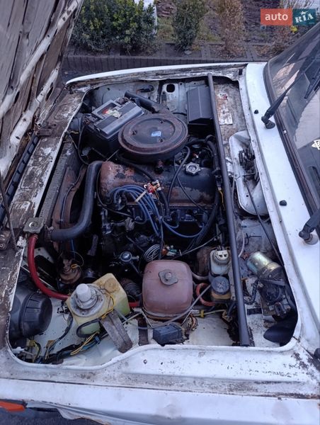 Седан ВАЗ / Lada 2107 1999 в Мироновке