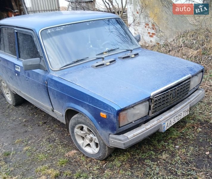 Седан ВАЗ / Lada 2107 2004 в Перемоге фото Седан ВАЗ / Lada 2107 2004 в Перемоге