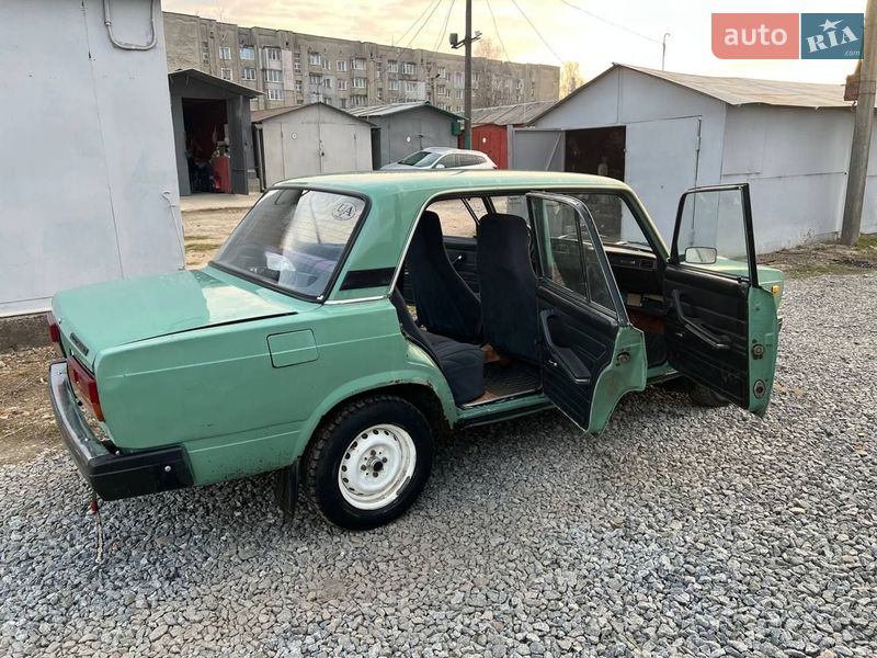 Седан ВАЗ / Lada 2107 1987 в Дрогобичі