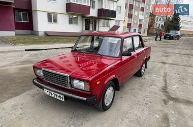 Седан ВАЗ 2107 1997 в Чернігові
