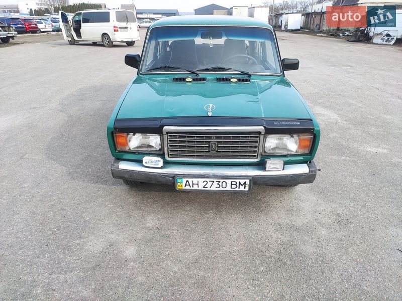Седан ВАЗ / Lada 2107 2005 в Белой Церкви