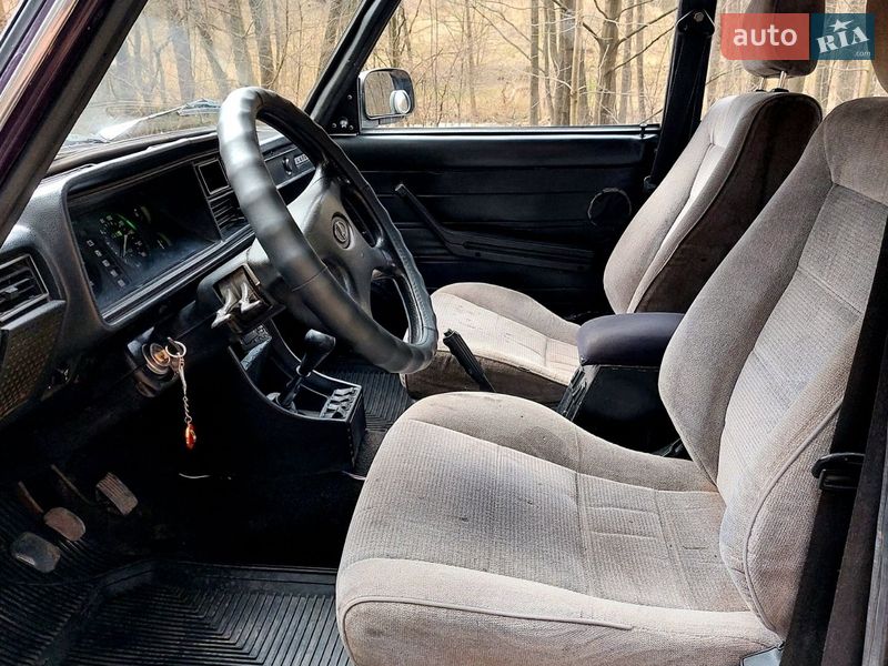 Седан ВАЗ / Lada 2107 2001 в Тростянце