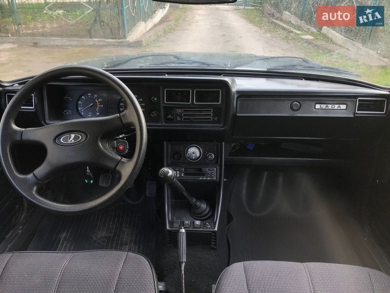 Седан ВАЗ / Lada 2107 2002 в Тернополі