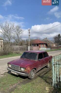 Седан ВАЗ 2107 2002 в Богодухове