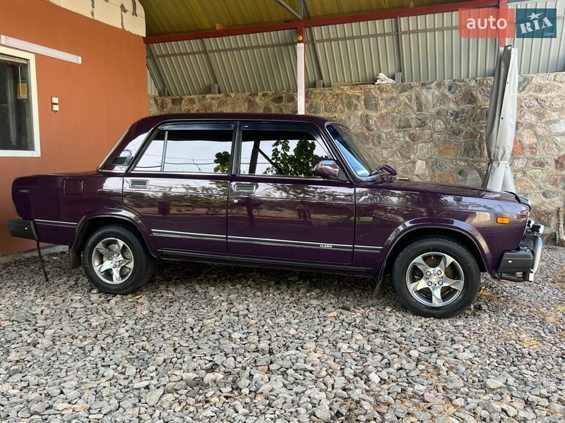 ВАЗ / Lada 2107 2005