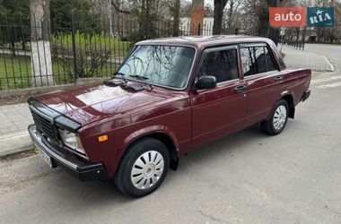 Седан ВАЗ 2107 2007 в Гайсине