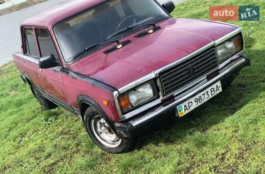 Седан ВАЗ 2107 2005 в Захарьевке