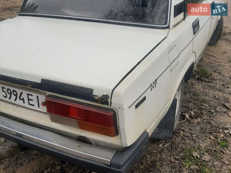 Седан ВАЗ / Lada 2107 1997 в Перемышлянах фото 3 Седан ВАЗ / Lada 2107 1997 в Перемышлянах