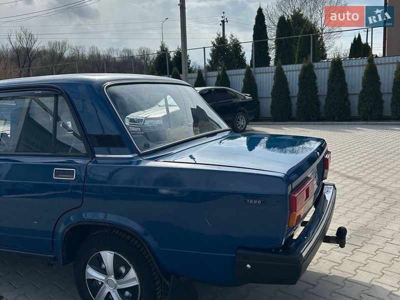 Седан ВАЗ / Lada 2107 2004 в Томашполі
