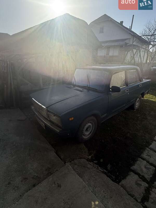Седан ВАЗ / Lada 2107 2004 в Ивано-Франковске фото 7 Седан ВАЗ / Lada 2107 2004 в Ивано-Франковске