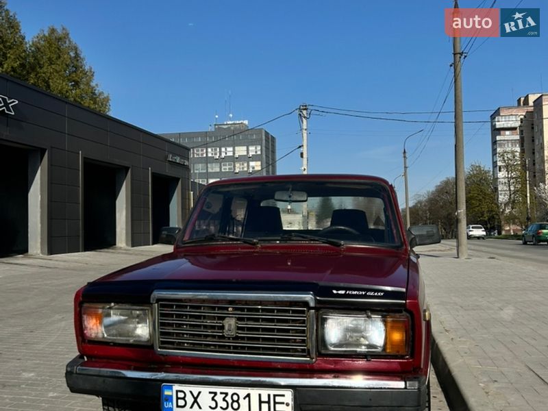 Седан ВАЗ / Lada 2107 1988 в Каменец-Подольском фото 6 Седан ВАЗ / Lada 2107 1988 в Каменец-Подольском