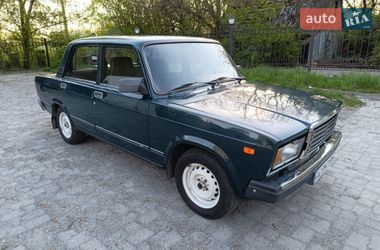Седан ВАЗ 2107 2005 в Луцке