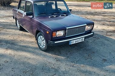 Седан ВАЗ 2107 2005 в Рокитному