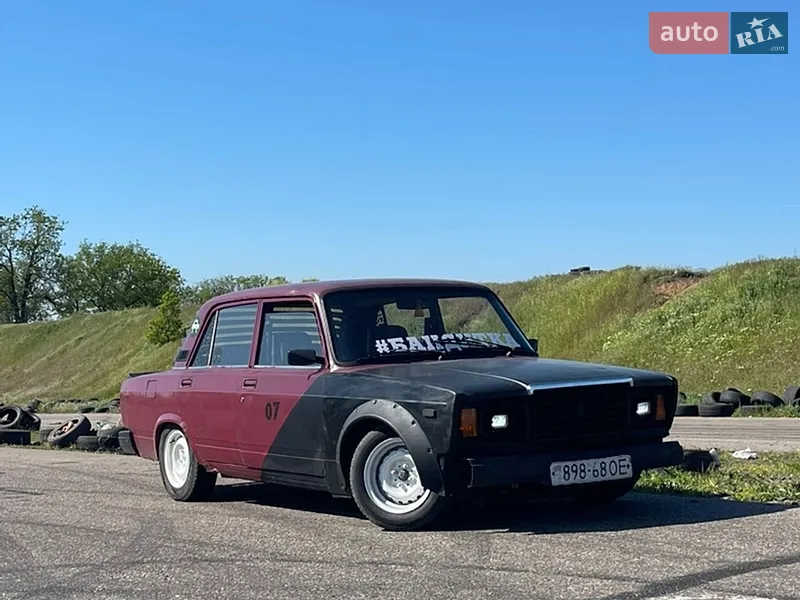 ВАЗ / Lada 2107