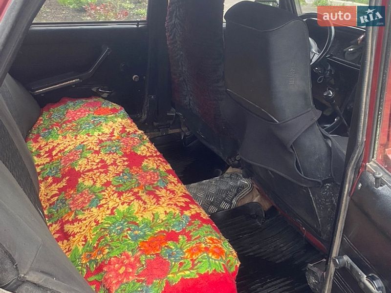 Седан ВАЗ / Lada 2107 1990 в Песчанке