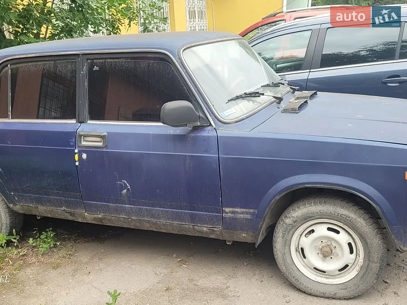 ВАЗ / Lada 2107