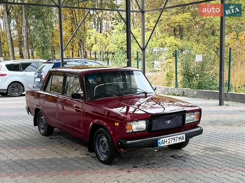 ВАЗ / Lada 2107