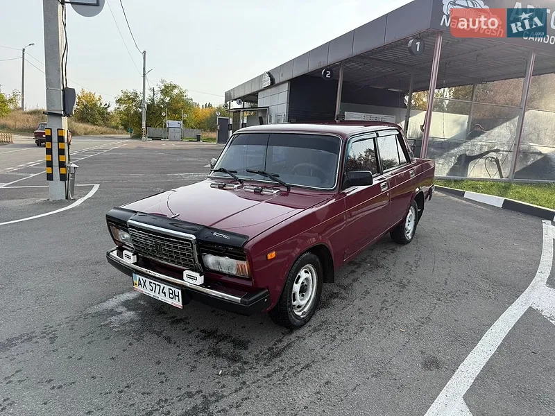 ВАЗ / Lada 2107