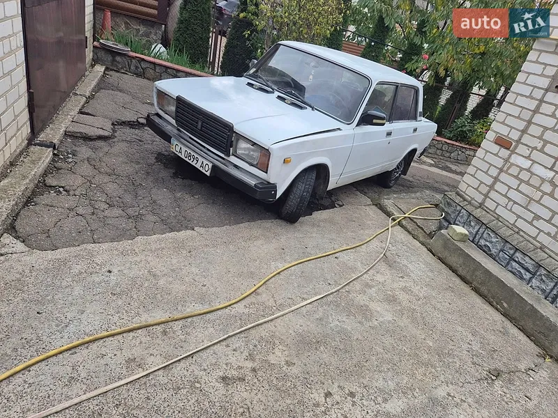 ВАЗ / Lada 2107