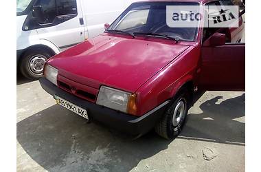 Хэтчбек ВАЗ / Lada 2108 1993 в Гнивани