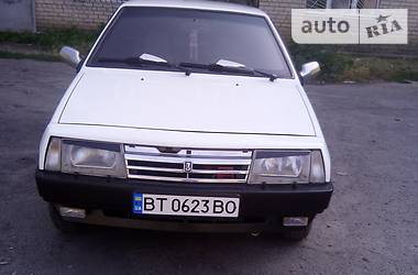 Хетчбек ВАЗ / Lada 2108 1987 в Херсоні