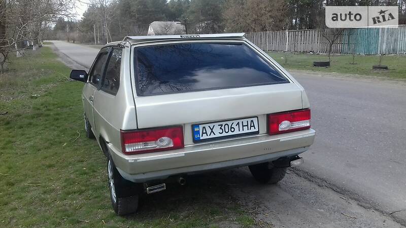 Хетчбек ВАЗ / Lada 2108 1987 в Краснокутську