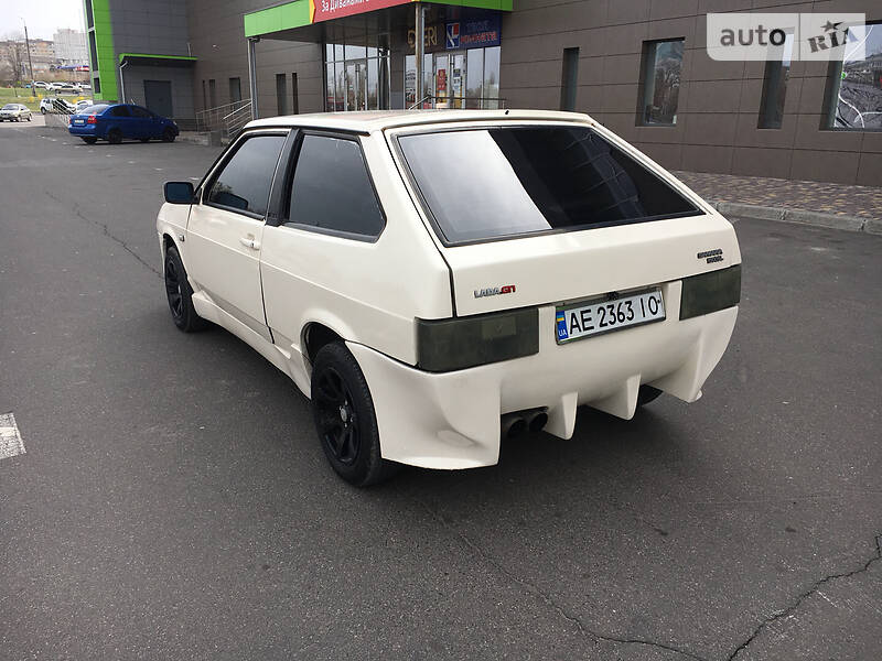 Хэтчбек ВАЗ / Lada 2108 1988 в Кривом Роге
