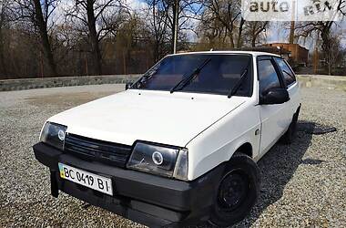 Хэтчбек ВАЗ / Lada 2108 1992 в Городенке