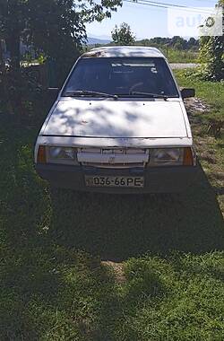 Хэтчбек ВАЗ / Lada 2108 1990 в Хусте