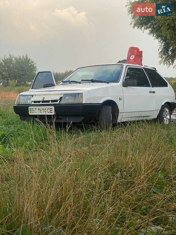 Купе ВАЗ / Lada 2108 1991 в Пустомитах