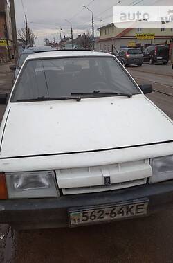 Хэтчбек ВАЗ / Lada 2108 1987 в Житомире