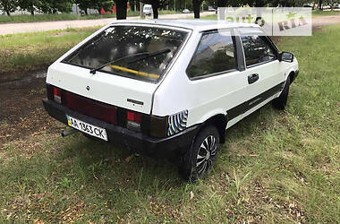 Хэтчбек ВАЗ / Lada 2108 1992 в Белой Церкви