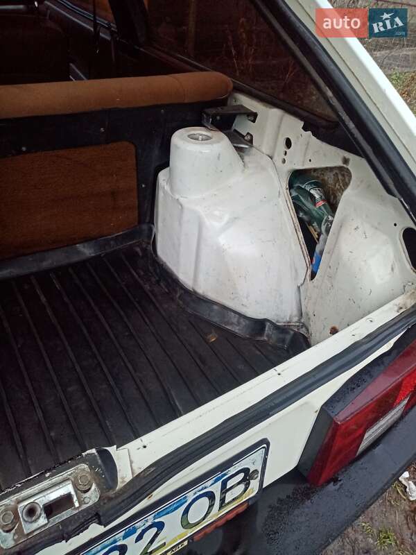 Хетчбек ВАЗ / Lada 2108 1986 в Дніпрі