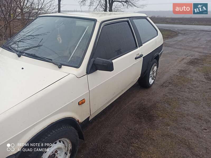 Хэтчбек ВАЗ / Lada 2108 1990 в Покрове