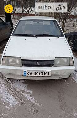 Хэтчбек ВАЗ / Lada 2108 1988 в Киеве