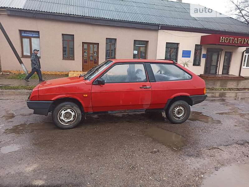 Хэтчбек ВАЗ / Lada 2108 1987 в Ямполе