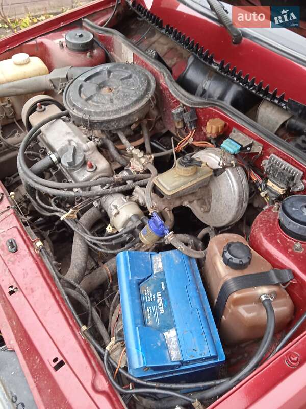 Хетчбек ВАЗ / Lada 2108 1994 в Зміїві