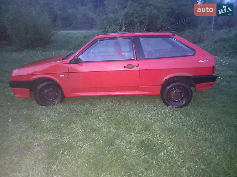 Хэтчбек ВАЗ / Lada 2108 1992 в Старом Самборе