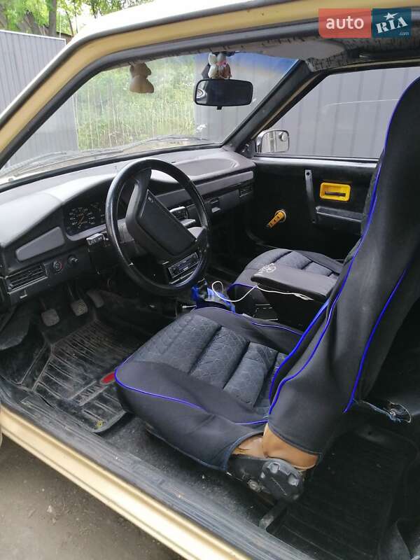 Хэтчбек ВАЗ / Lada 2108 1986 в Кривом Роге