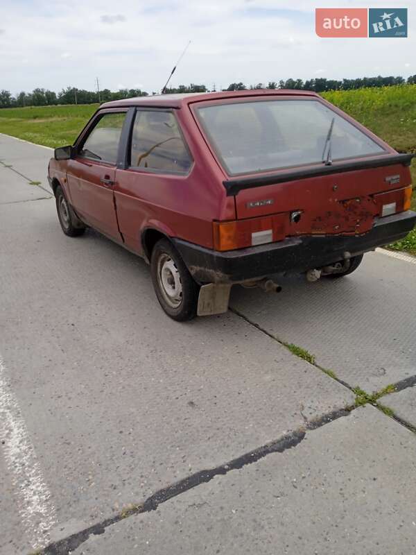 Хэтчбек ВАЗ / Lada 2108 1991 в Переяславе
