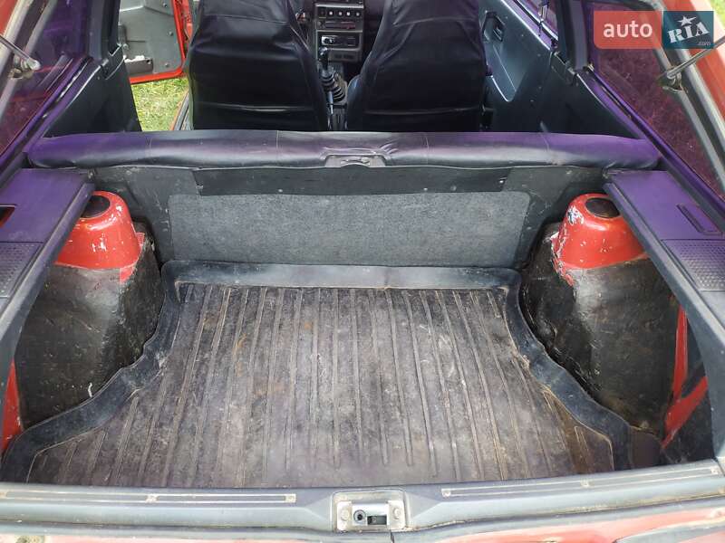 Хэтчбек ВАЗ / Lada 2108 1991 в Покрове