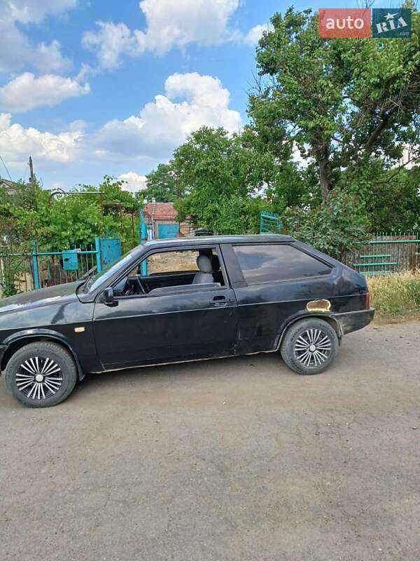 Хэтчбек ВАЗ 2108 1988 в 