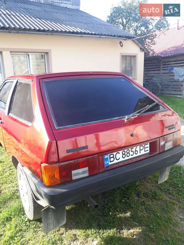 Хетчбек ВАЗ / Lada 2108 1990 в Івано-Франківську фото 4 Хетчбек ВАЗ / Lada 2108 1990 в Івано-Франківську