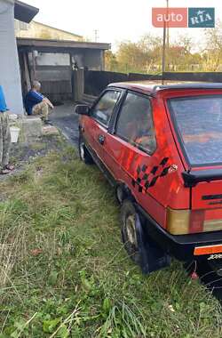 Хэтчбек ВАЗ / Lada 2108 1992 в Новояворовске