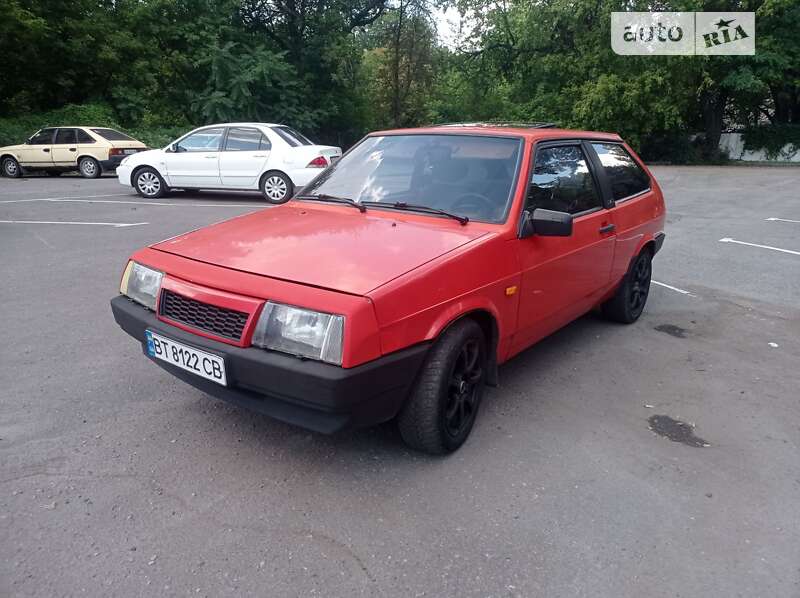 Хэтчбек ВАЗ 2108 1989 в 